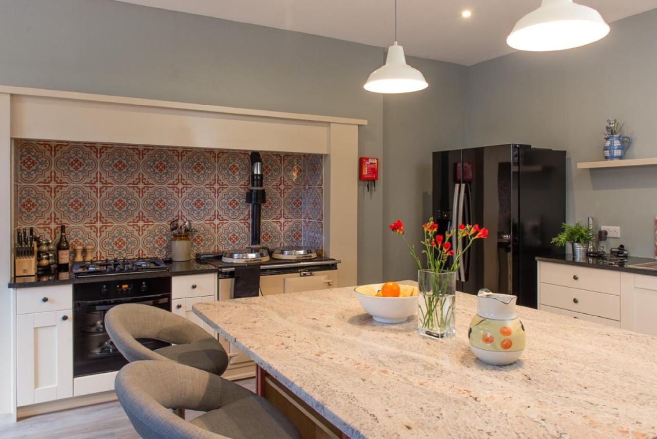 Gorgeous Central Edinburgh 3-Bedroom Apartment Exterior foto