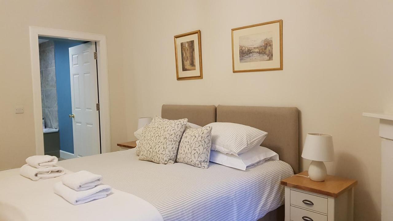 Gorgeous Central Edinburgh 3-Bedroom Apartment Exterior foto
