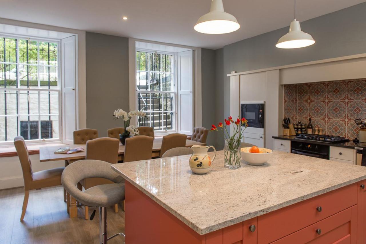Gorgeous Central Edinburgh 3-Bedroom Apartment Exterior foto